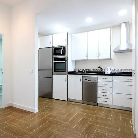 Palacios 6, Nuevo, Playa, Barrio Tranquilo, Todos Servicios, Pa * מאלגה