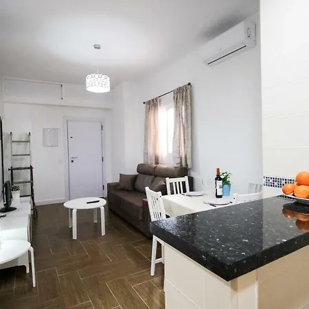 Palacios 6, Nuevo, Playa, Barrio Tranquilo, Todos Servicios, Pa Appartement *