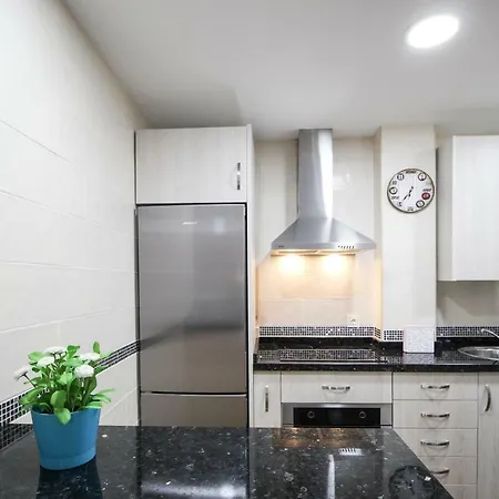 Palacios 6, Nuevo, Playa, Barrio Tranquilo, Todos Servicios, Pa